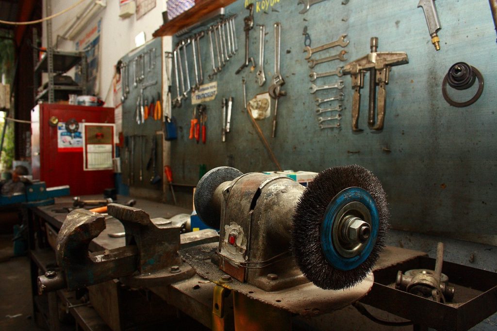Workshop tools used for preventive generator maintenance